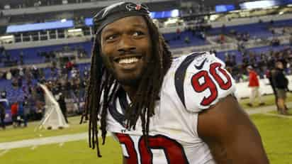 Clowney ha jugado cinco campañas con los Texans. (Especial)