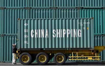 El déficit comercial estadounidense aumentó casi 19% en diciembre, con lo que el desequilibrio para todo el 2018 asciende a un nivel no visto desde hace una década: 621,000 millones. (ARCHIVO)