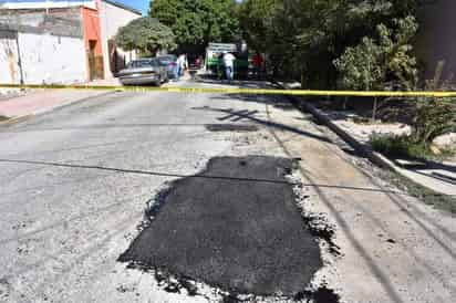 A la fecha el municipio no ha podido todavía y pese a todas las brigadas, tapar todos los baches que fueron reportados como consecuencia de las lluvias pero el programa de bacheo continúa. (EL SIGLO DE TORREÓN)