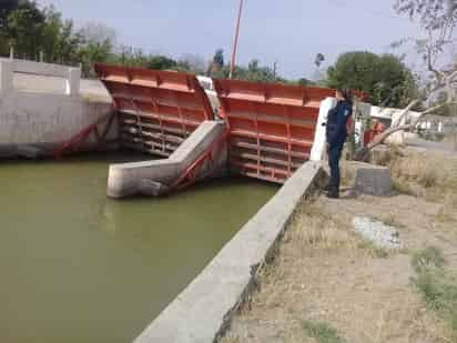 Se redobló la vigilancia en cada uno de los canales de la ciudad. (EL SIGLO DE TORREÓN)