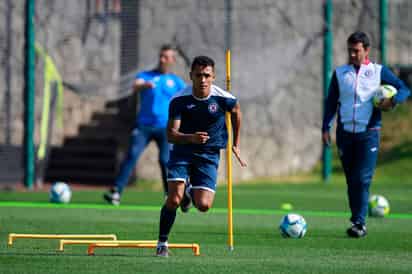 Yotún se perfila para repetir su titularidad ante Pachuca este sábado en el Estadio Azteca. (Jam Media)