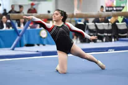 La gimnasta mexicana Alexa Moreno avanzó este día a la final del Mundial de gimnasia, mismo que se desarrolla en la ciudad de Doha, Kazajistán. (Especial)