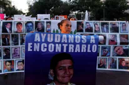 Alfaro consideró que los gobiernos anteriores simularon en esta materia y aseguró que sin justicia no puede haber reparación del daño, por lo que se asignó mucho mayor presupuesto a las instancias que deben coordinarse para la búsqueda de personas. (EFE)