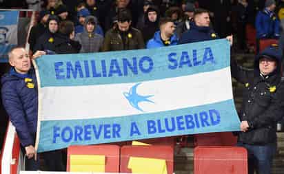 Sala, de 28 años, se había convertido previo a su fallecimiento en el fichaje más caro en la historia del Cardiff.