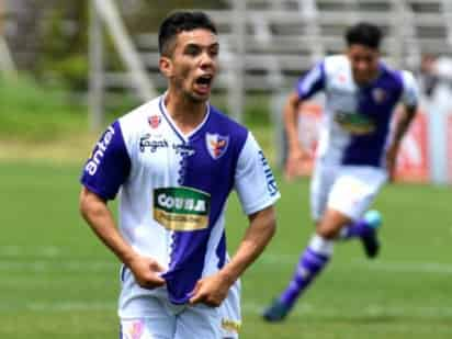 Leonardo Fernández, del Fénix.