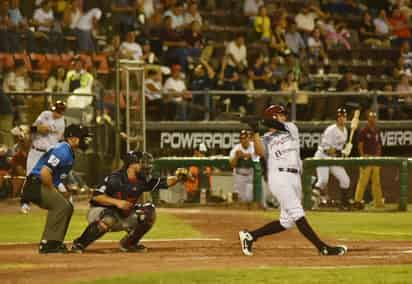 La ofensiva de los Algodoneros anotó 15 carreras, pero no fue suficiente para imponerse a los Tecolotes en el segundo de la serie.