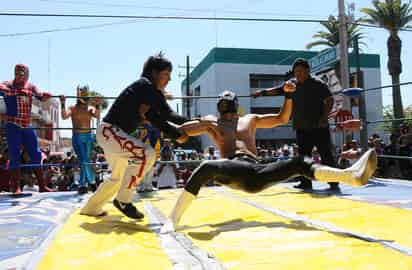 Lances, llaves, candados y castigos se realizarán sobre el cuadrilátero que se montará este domingo en el popular Paseo Colón.