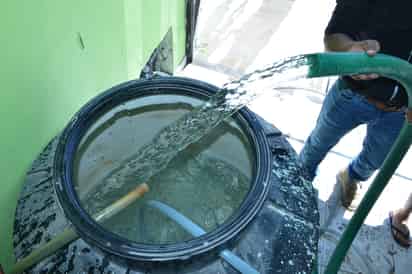 Preparan medidas para enfrentar la escasez de agua que se registra en la temporada de verano.