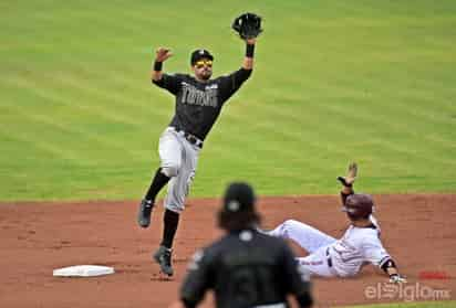 La ofensiva guinda estuvo controlada por los Toros de Tijuana durante toda la serie. (Jesús Galindo)