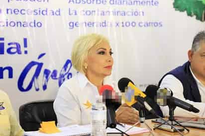 Liliana Estrella dejó la candidatura a la alcaldía; Claudia Galán será quien abanderará al PAN. (EL SIGLO DE TORREÓN)