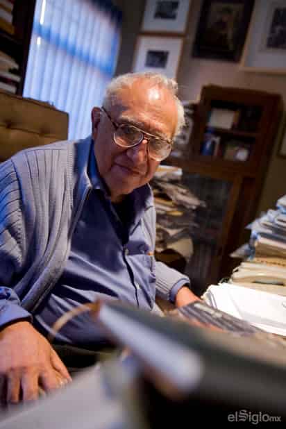 Legado. El cronista mexicano fue escuela para generaciones de escritores contemporáneos. (ESPECIAL)