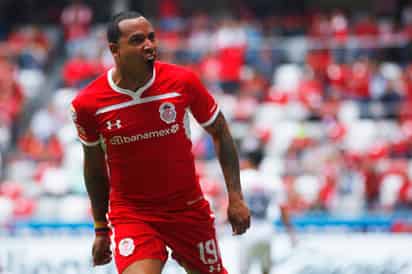 El colombiano Felipe Pardo se hizo presente anotando el segundo de los cuatro goles con el que Toluca cerró su participación en el torneo. (JIM)