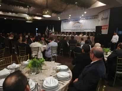Cada uno por separado declaró que apoyan que trabajadores que no tienen seguridad social tengan pronto acceso a una vivienda. (EL SIGLO DE TORREÓN)