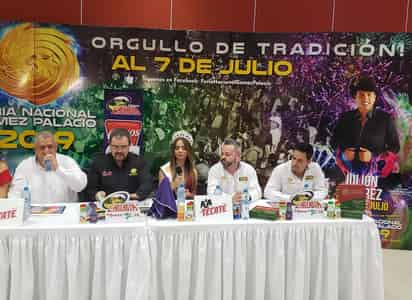 Ofrecieron una conferencia para dar los detalles de la tradicional fiesta lagunera. (EL SIGLO DE TORREÓN)