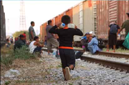 La actual situación deja a muchos migrantes a merced de la delincuencia organizada: especialista. (ARCHIVO)