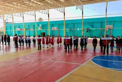 El concurso estuvo organizado por el Gobierno del Estado de Coahuila, en conjunto con la Secretaría de Educación, la Coordinación de Servicios Educativos para la Región La Laguna y la Coordinación de Educación Física. (EL SIGLO DE TORREÓN)

