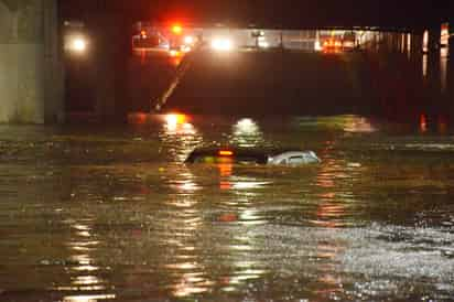 Inundaciones, caída de arboles y estructuras, es el saldo que dejó la lluvia en La Laguna.