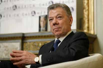 El legislador, quien participará en la investigación preliminar a Santos, precisó que Elías, quien se encuentra preso en la cárcel de La Picota, deberá comparecer el próximo 17 de junio para determinar si hay elementos para avanzar en la pesquisa.
(ARCHIVO)