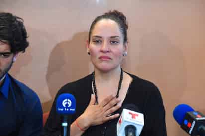 La madre de Norberto, Norelia Hernández, se reunió con la jefa de Gobierno, Claudia Sheinbaum, a quien pidió cerrar filas para que no se repitan casos como el de su hijo. (NOTIMEX)