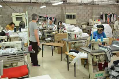 De acuerdo con su edición Programas Sociales, superación de la pobreza e inclusión laboral, el gran problema de la región es que las personas que viven en la pobreza no logran acceder al trabajo 'decente'. (ARCHIVO)