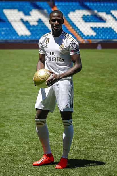 Mendy asegura que dará el máximo con Real Madrid