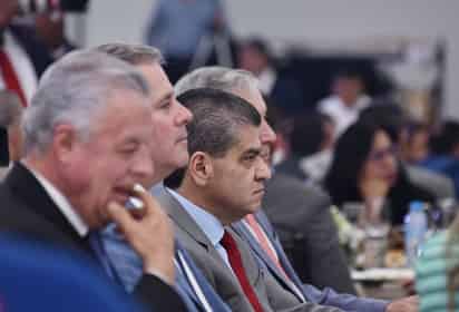 El gobernador de Coahuila se dijo dispuesto a colaborar para esclarecer la 'megadeuda'.