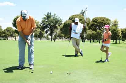 Se espera un gran ambiente en el campo del Campestre Torreón. (ARCHIVO)