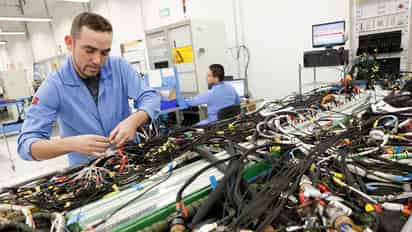 Las grandes empresas de la industria de la trasformación reducen su plantilla laboral. (EL SIGLO DE TORREÓN)