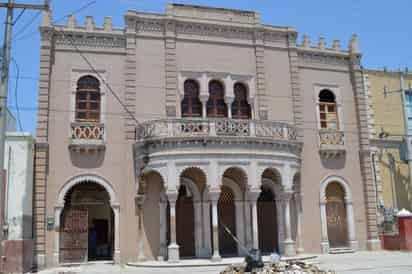 Buscan avanzar en el proceso de restauración de la Casa Mudéjar; participa en asesoría el Colegio de Arquitectos de La Laguna. (EL SIGLO DE TORREÓN)