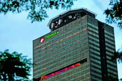 Recordó que Petróleos Mexicanos (Pemex) es una empresa fundamental para el desarrollo del país que quedó maltrecha porque no se administró adecuadamente ni con honestidad.
(ARCHIVO)