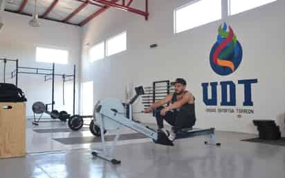 Esta mañana fue inaugurado el gimnasio de halterofilia, que fue remodelado para ofrecer a la comunidad lagunera, la disciplina de crossfit. (ARCHIVO)