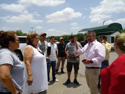 Farías demandó a la Secretaría de Hacienda la apertura de más ventanillas para agilizar el trámite. (EL SIGLO COAHUILA)