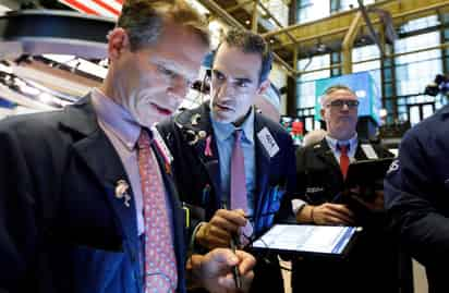 El índice Dow Jones de la Bolsa de Valores de Nueva York registró una marginal alza de 3.12 puntos (0.01 por ciento) y se situó en 27 mil 222.97 unidades. (ARCHIVO)