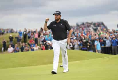 Shane Lowry tuvo una excelente tercera ronda y tomó una buena ventaja en la cima del torneo. (AP)