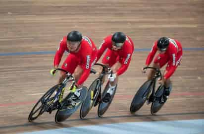 Mexicanos quedan fuera de final en ciclismo de pista