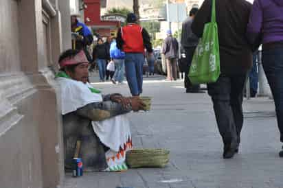 Por años, el Gobierno se ha gastado miles de millones de pesos para el combate a la pobreza y no han sido efectivos.