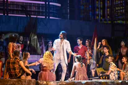 Producción. Con una producción destacable y un elenco de primer nivel, se presentó ayer en Torreón la obra musical Jesucristo Súper Estrella. (EL SIGLO DE TORREÓN / Erick Sotomayor)
