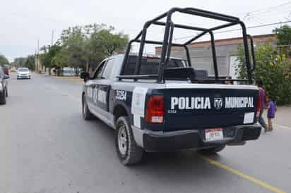 El reportero que el mes pasado fue detenido de forma arbitraria en Parras de la Fuente, denunció que la mañana de este martes, su hermana fue plagiada por dos horas. (ARCHIVO)