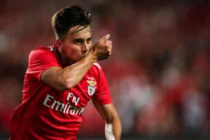 Franco forma parte del plantel del Benfica, pero no está considerado para jugar con el equipo. (ARCHIVO)