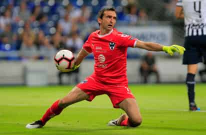 Barovero llegó al futbol mexicano gracias a Necaxa. (ARCHIVO)