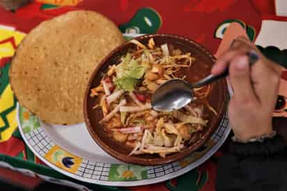 Las calorías que contiene un platillo dependen de diferentes factores en su preparación como son el tipo de alimento. (ARCHIVO)