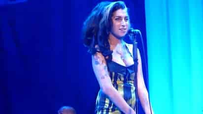 Fue un mes antes de su fallecimiento cuando Amy ofreció su último concierto como parte del inicio de su gira de regreso. (ESPECIAL)