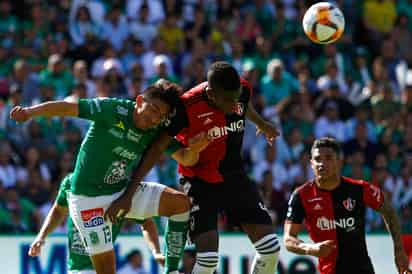 Los Esmeraldas querrán tomar por asalto el liderato general durante esta noche ante Atlas. (ARCHIVO) 