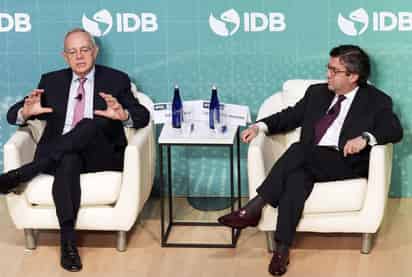 Moreno consideró que la baja tasa de crecimiento económico en Latinoamérica, que se estima que cerrará por debajo del 1 % anual este año, no es 'suficiente' para cerrar 'brechas sociales' persistentes. (EFE)