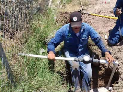 Señalan que el resto de las quejas por falta de agua obedece a problemas externos a SIMAS, como por ejemplo ruptura en líneas o tuberías, líneas con taponamiento por raíces y tubos azolvados con sarro. (EL SIGLO DE TORREÓN)