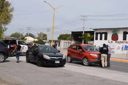 Aseguran que operativos de placas vencidas han estado funcionando; deudores sí están acercándose a pagar. (EL SIGLO DE TORREÓN / MARY VÁZQUEZ)