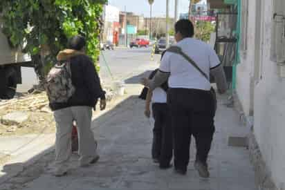 Señalaron que la falta de dinero es el principal motivo por el cual no se consumen alimentos sanos. (ARCHIVO)