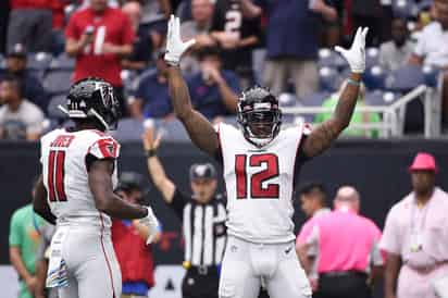 Mohamed Sanu llega a los Patriotas luego de jugar tres campañas y media con los Falcons de Atlanta. (AP)