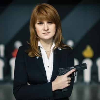 La presunta espía rusa María Butina, condenada por la justicia estadounidense tras declararse culpable de conspiración contra EUA, fue liberada este viernes en Tallahassee (Florida). (ARCHIVO)