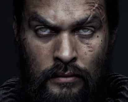 Jason Momoa ahora se adentra con See, una nueva serie de Apple TV+, en un oscuro futuro en el que una humanidad ciega ha perdido por completo la capacidad de ver. (ESPECIAL)